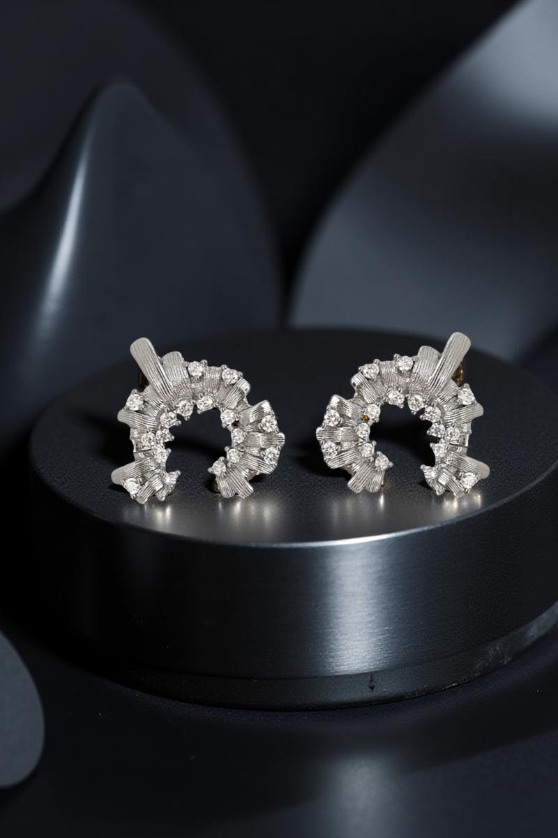 Helia Earring