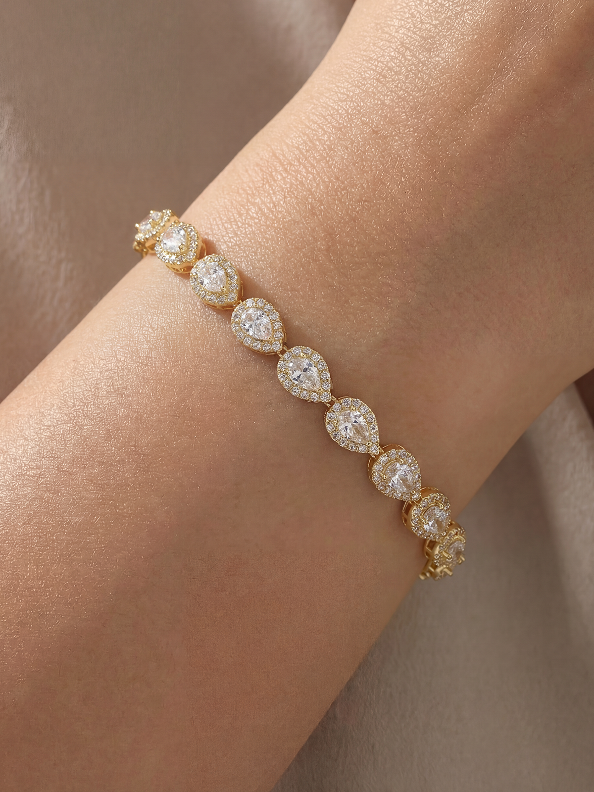 Nyla Droplet Tennis Bracelet