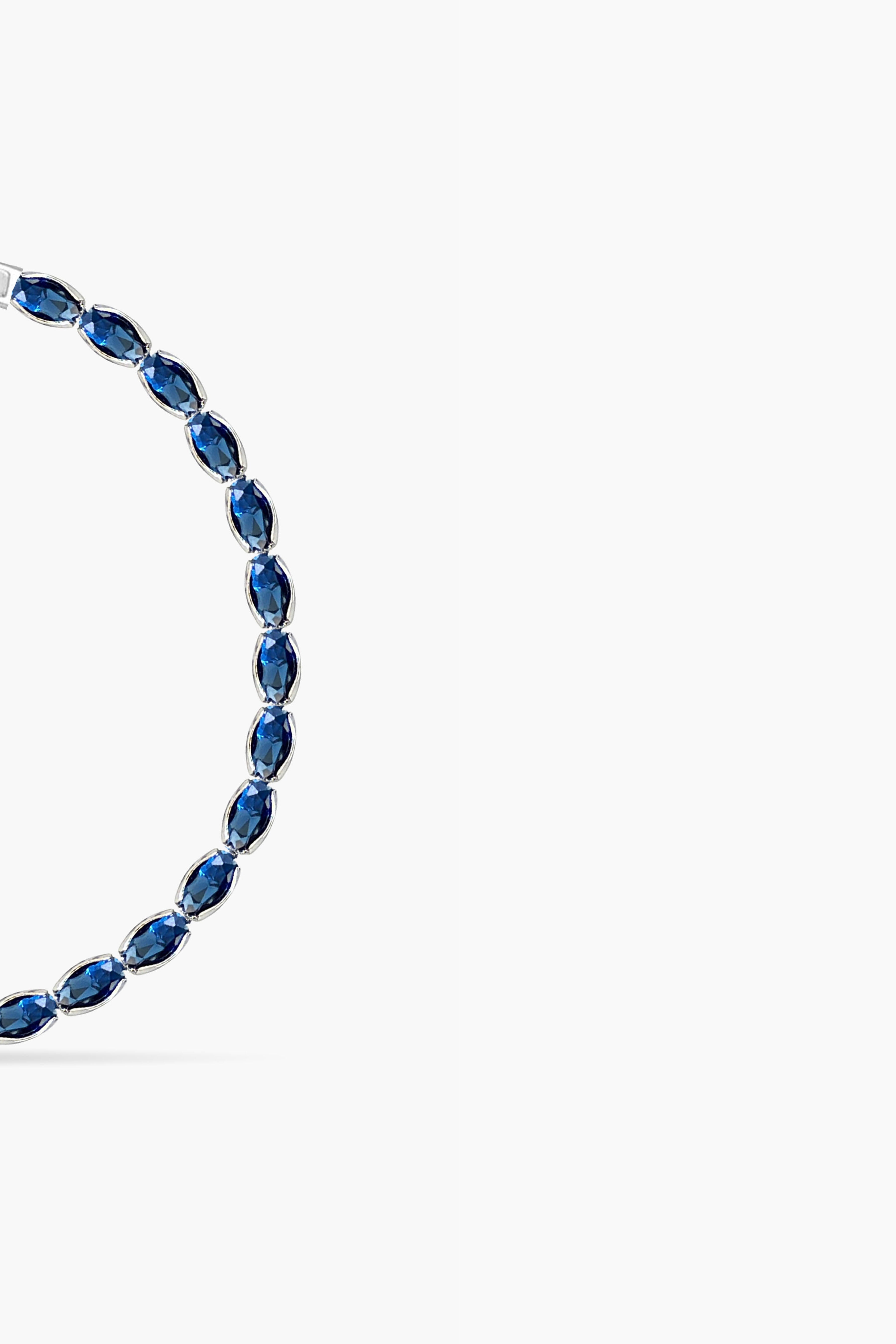 3MM | Navy Blue Oval Cut Bileklik |   Luxury Jewelry by  Atelier Duygu.