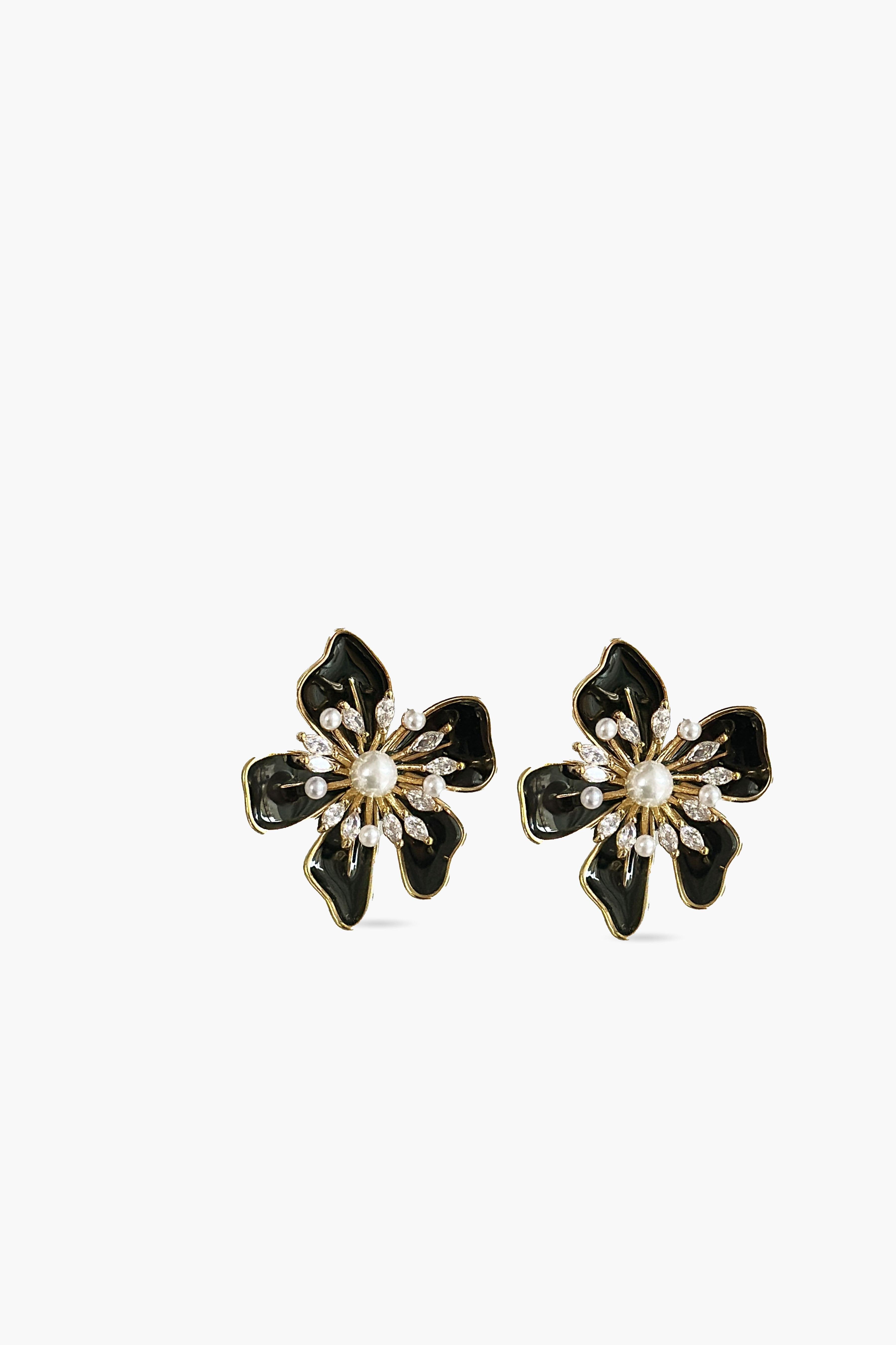 Fiora Earring