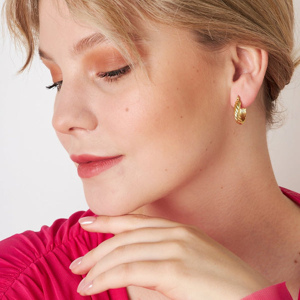Felyra Earring