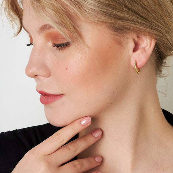 Corvella Earring
