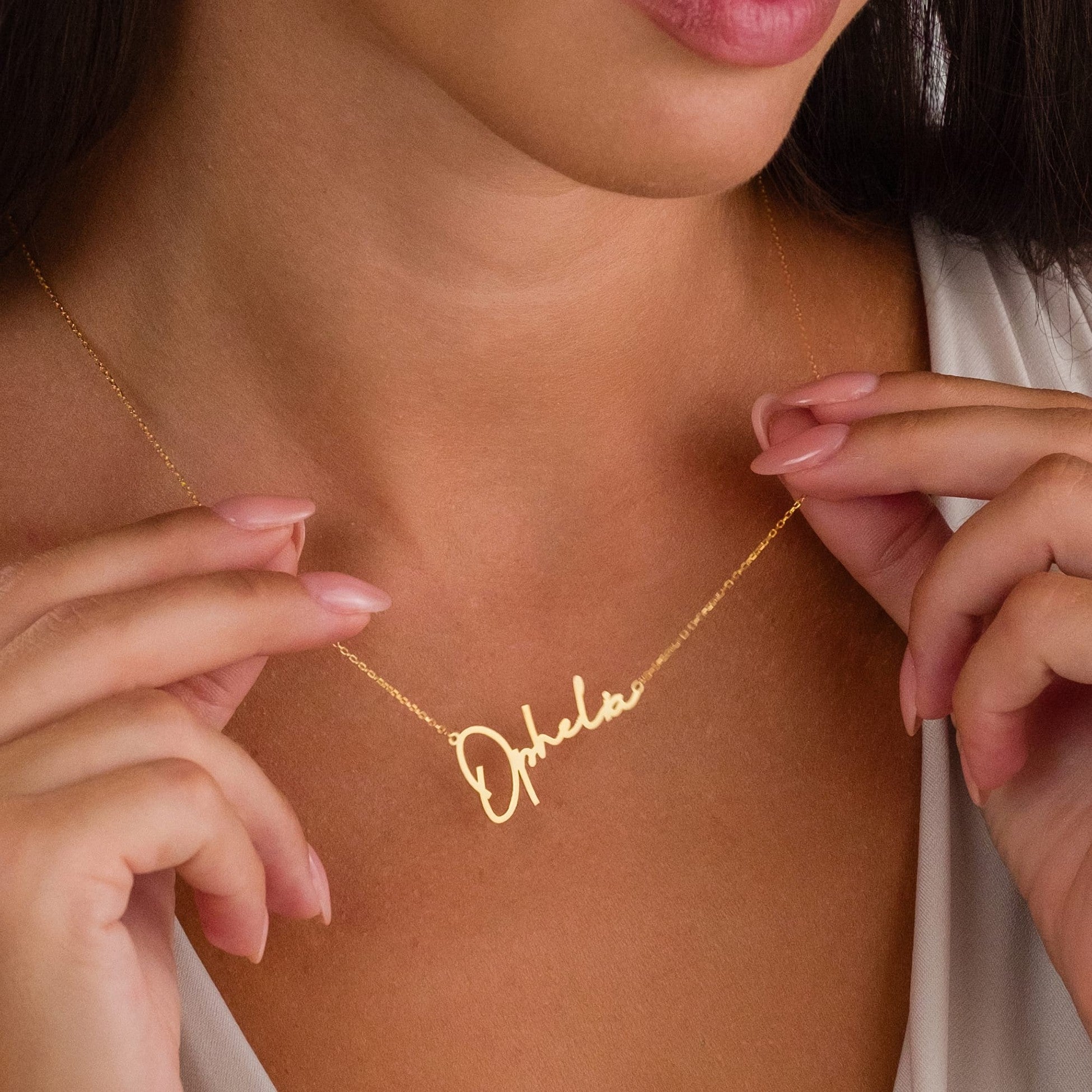 Feynira Necklace