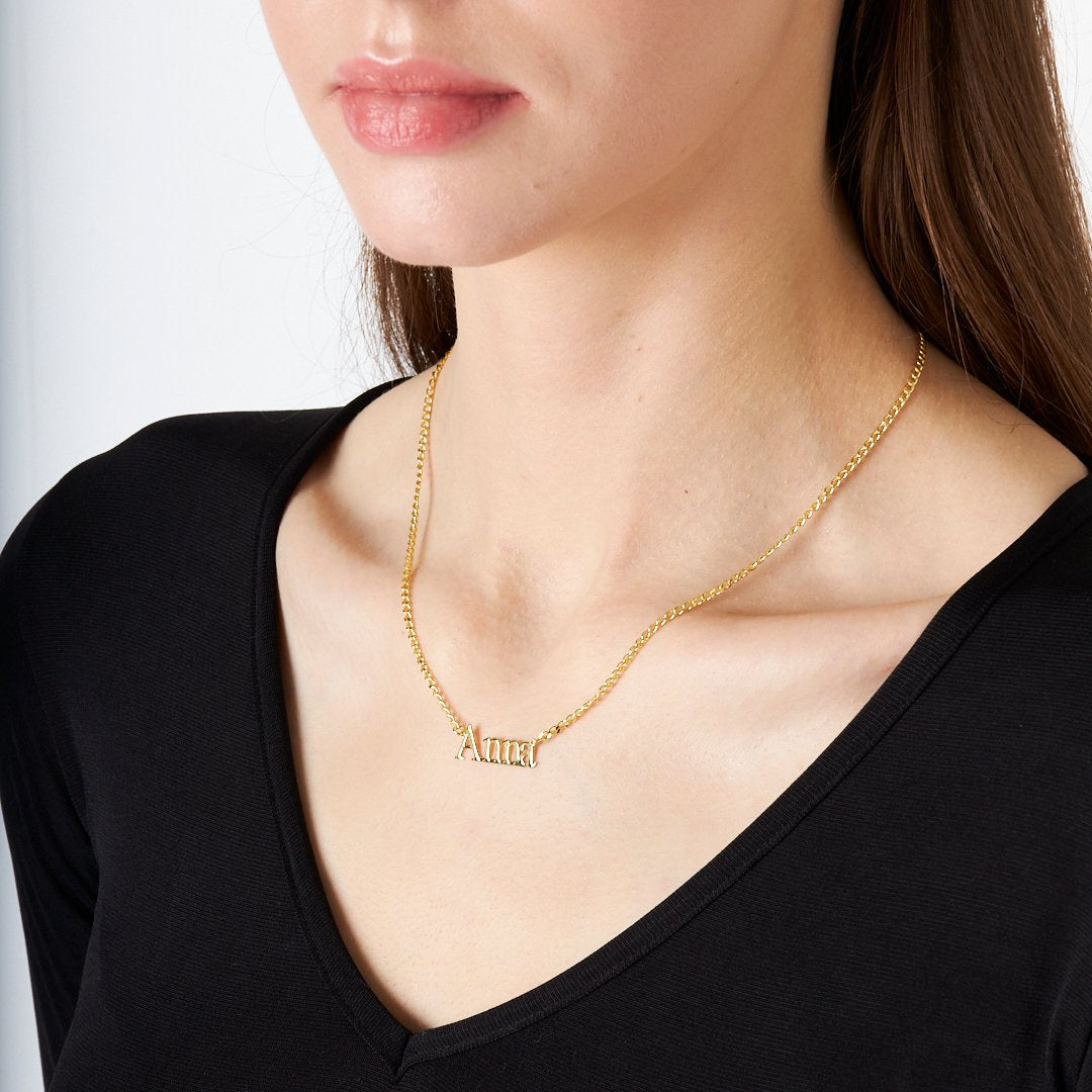 Avenese Necklace