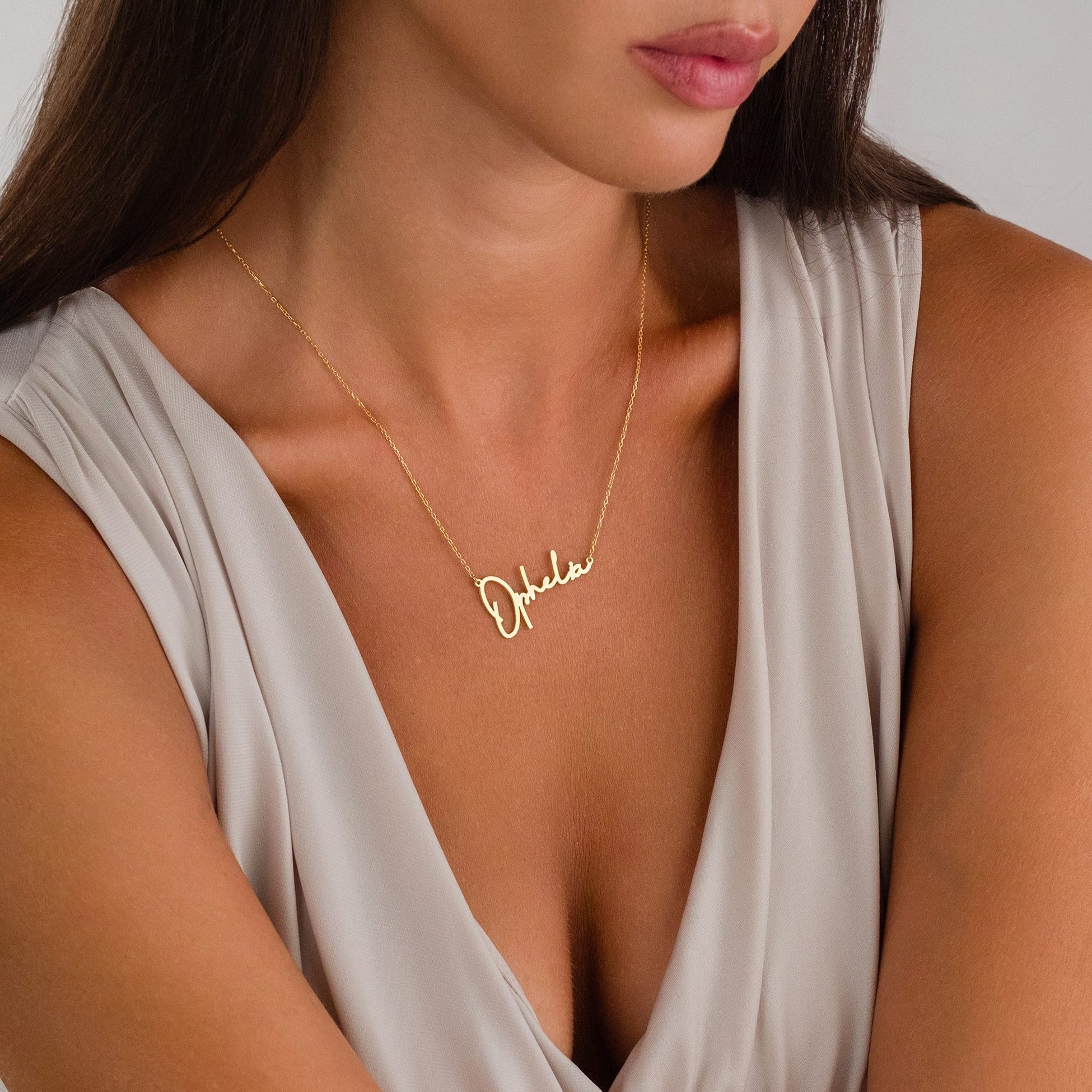 Feynira Necklace