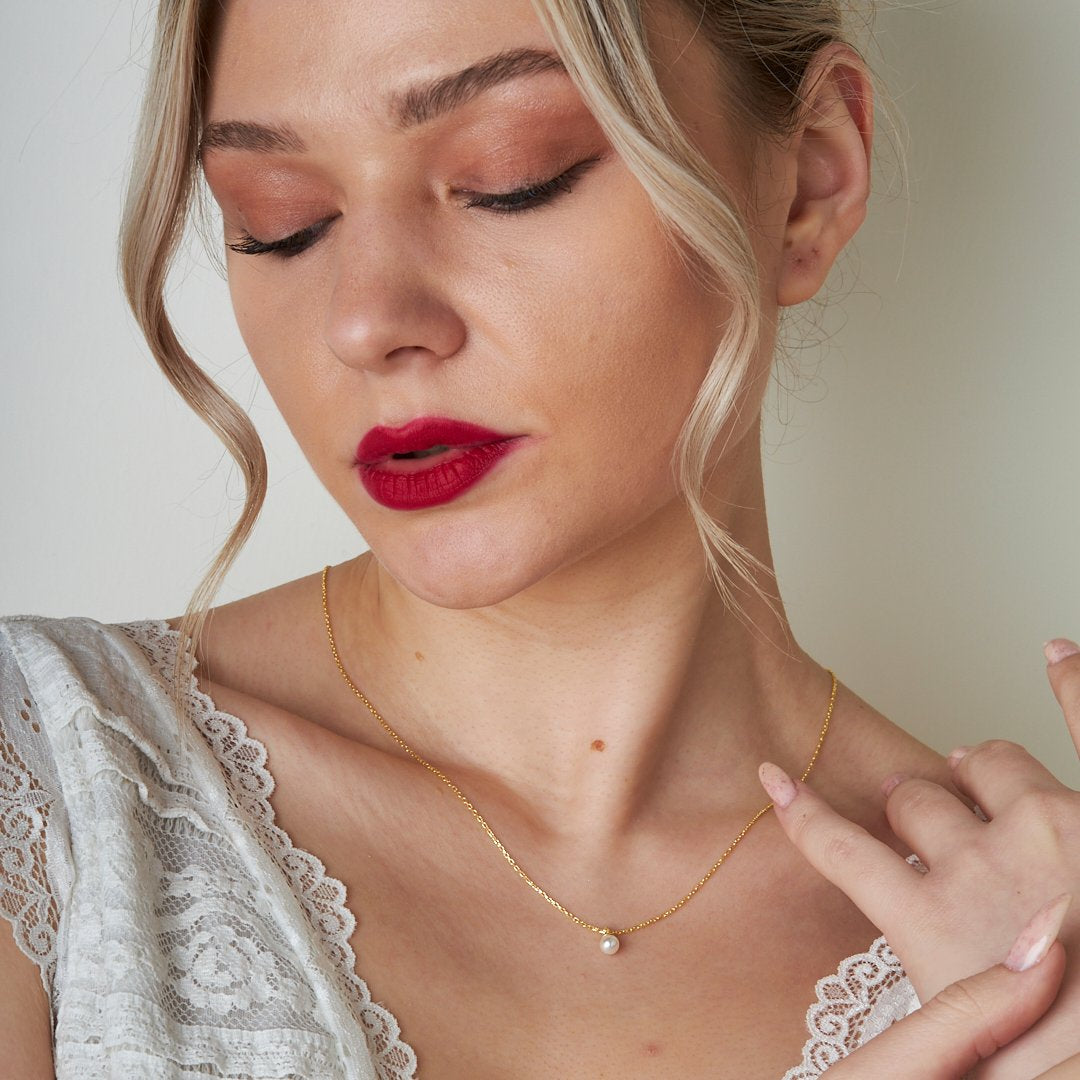 Narrowsse Necklace