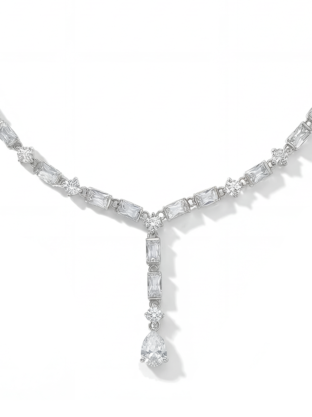 Eva Baget Su Yolu Kolye