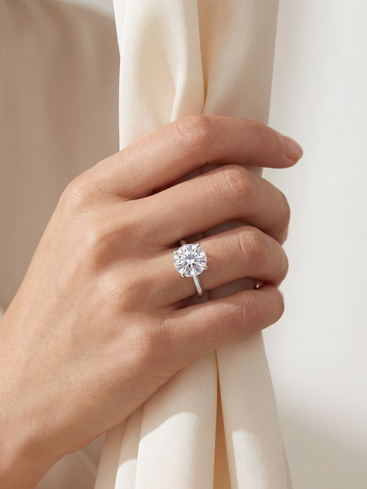 4.0CT | 4 Tırnak Tektaş Yüzük