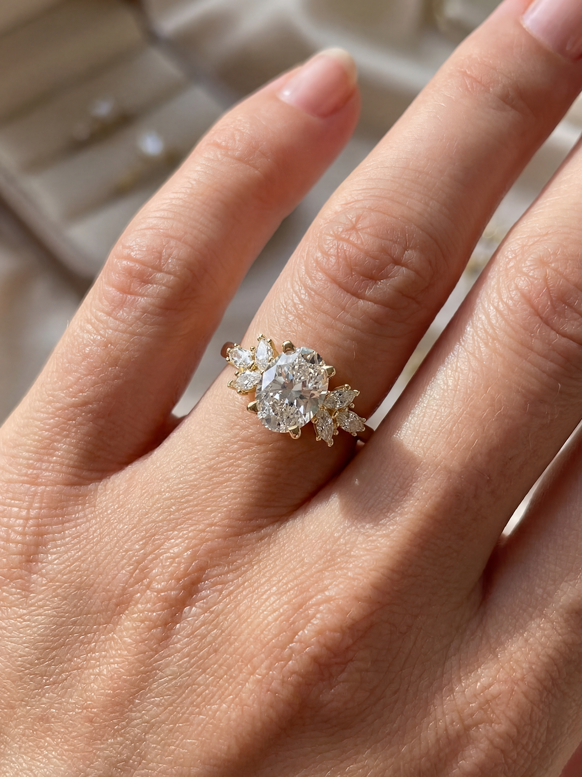 2.3CT | Oval Kesim Floral Yüzük